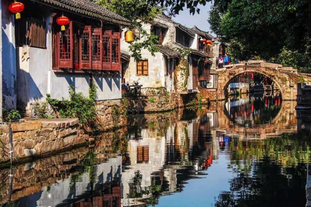 探索乐趣,参与交流,尽在为什么我们读书时不知道赚钱有多么辛苦老是乱花钱,到工作的时候才意识到赚钱有多么的不容易?
